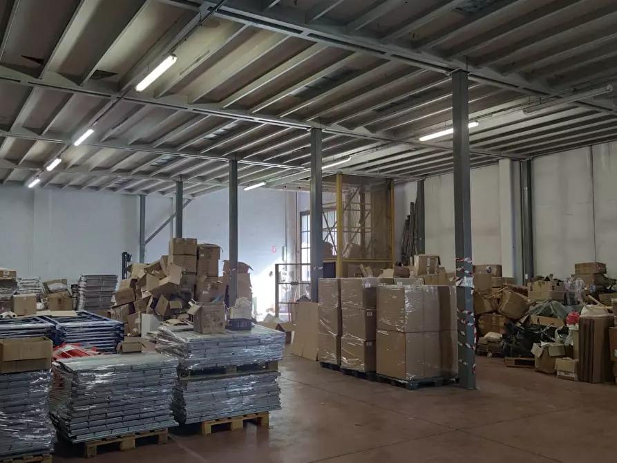 Immagine 26 di Capannone industriale in vendita  in Via Giuseppe Nosari a Gandino