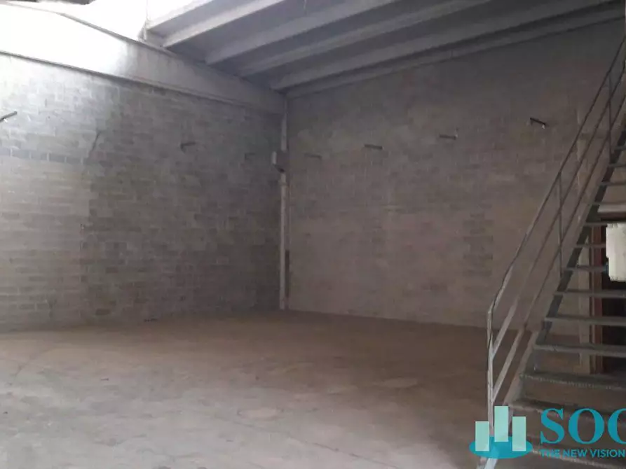 Immagine 10 di Capannone industriale in vendita  in Via Giancarlo Puecher a Pozzuolo Martesana