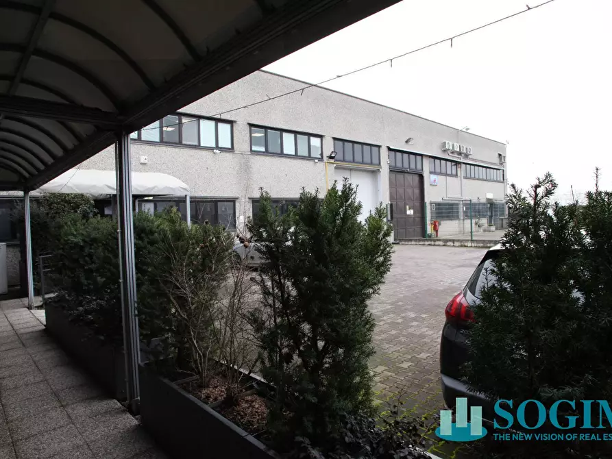 Immagine 2 di Capannone industriale in vendita  in via della pace a San Giuliano Milanese