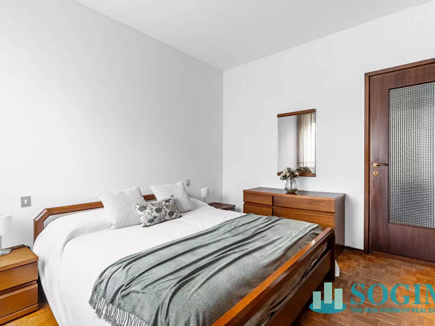 Immagine 27 di Appartamento in vendita  in Viale Fulvio Testi a Cinisello Balsamo