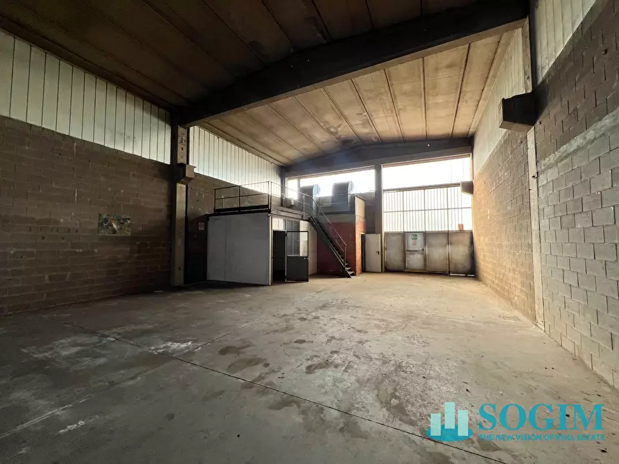 Immagine 8 di Capannone industriale in affitto  in via milano a Cerano