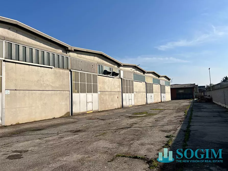Immagine 2 di Capannone industriale in affitto  in via milano a Cerano