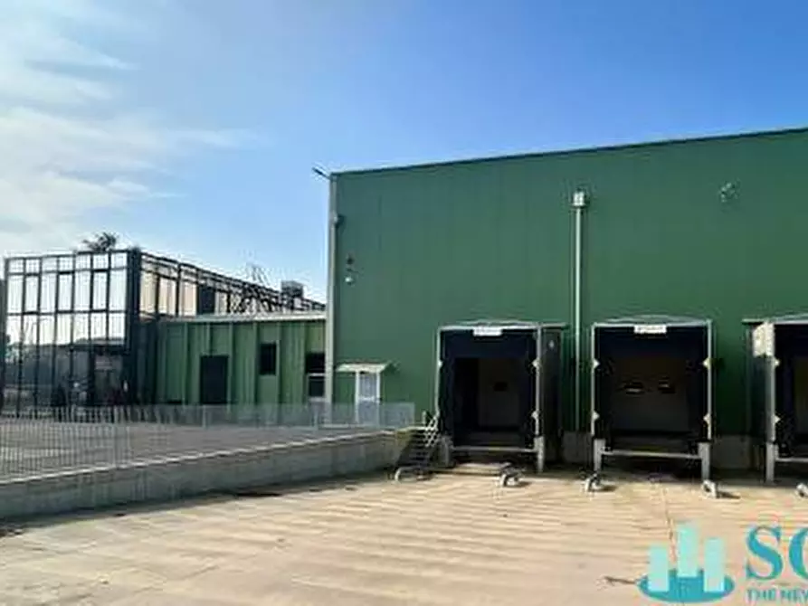 Immagine 2 di Capannone industriale in affitto  in buozzi a Melzo