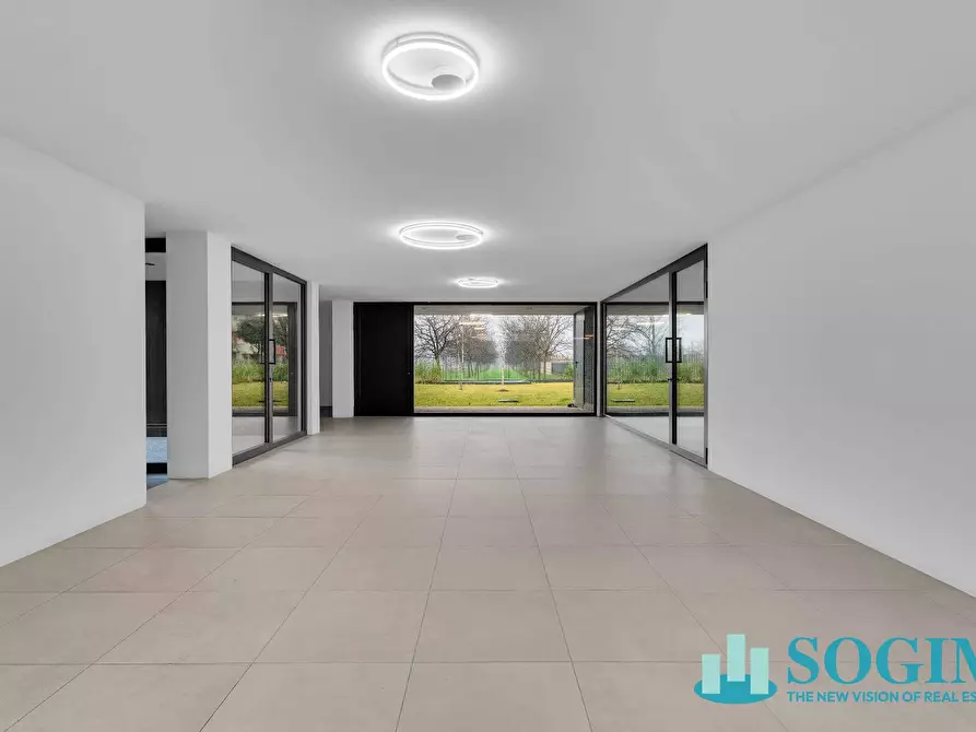 Immagine 23 di Attico in vendita  in Via Ivano Barberini a Sesto San Giovanni