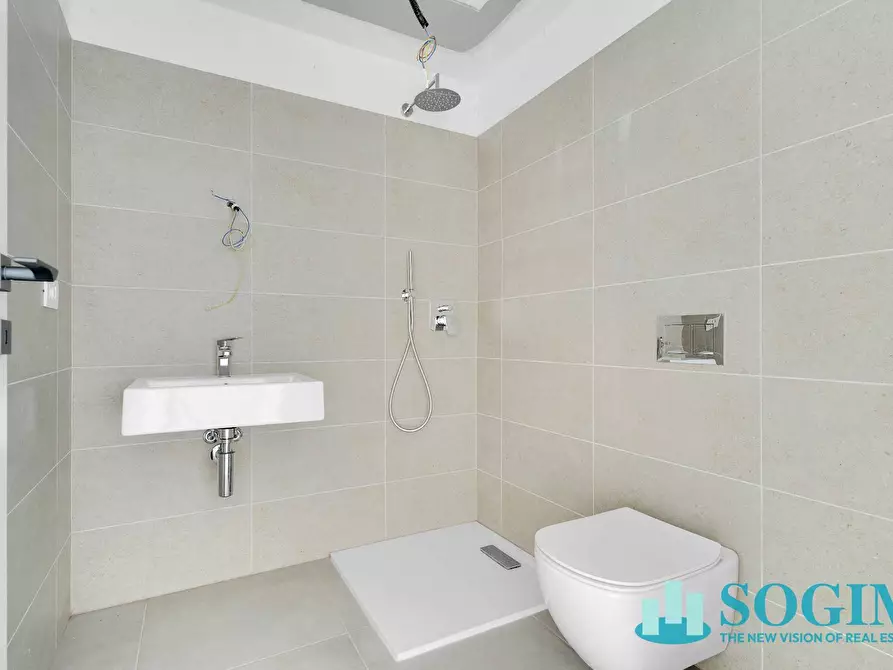 Immagine 16 di Attico in vendita  in Via Ivano Barberini a Sesto San Giovanni