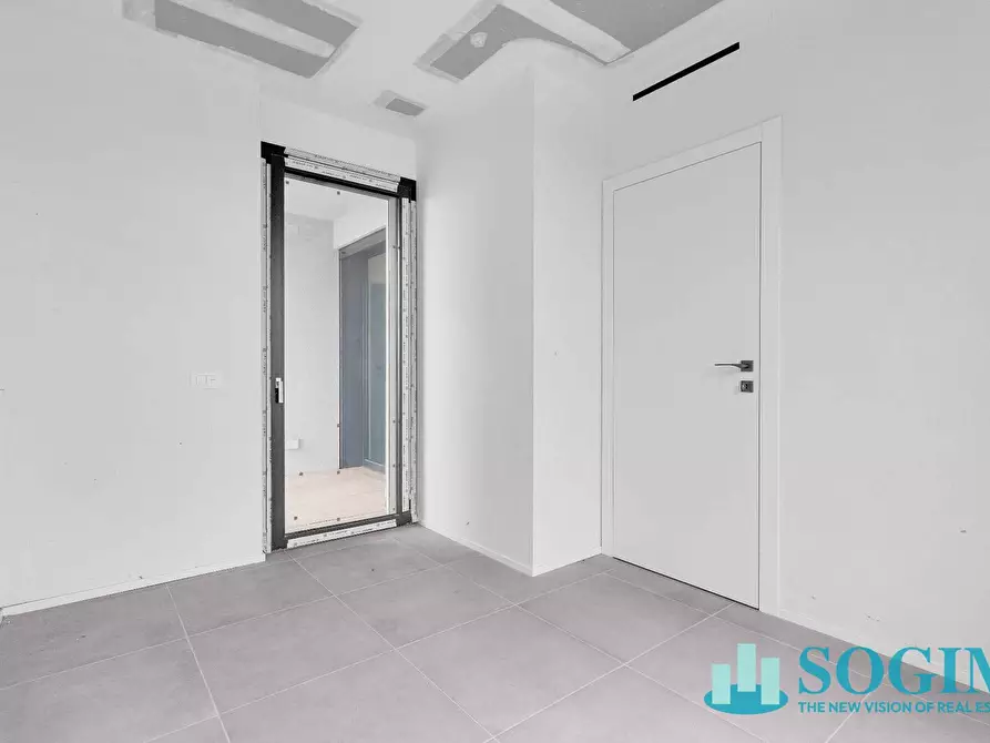 Immagine 19 di Attico in vendita  in Via Ivano Barberini a Sesto San Giovanni