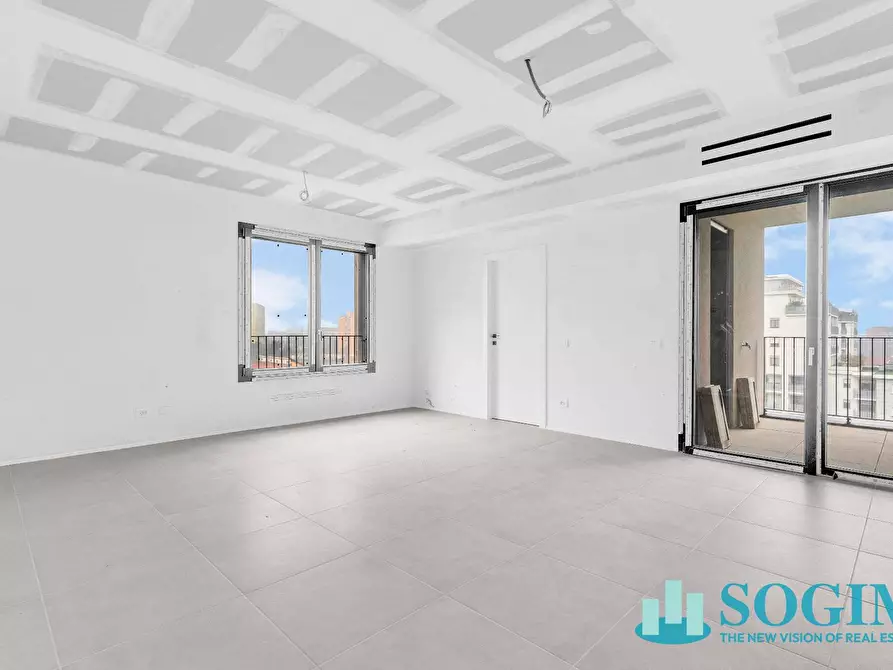 Immagine 4 di Attico in vendita  in Via Ivano Barberini a Sesto San Giovanni