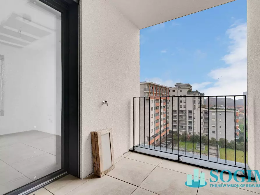 Immagine 2 di Attico in vendita  in Via Ivano Barberini a Sesto San Giovanni