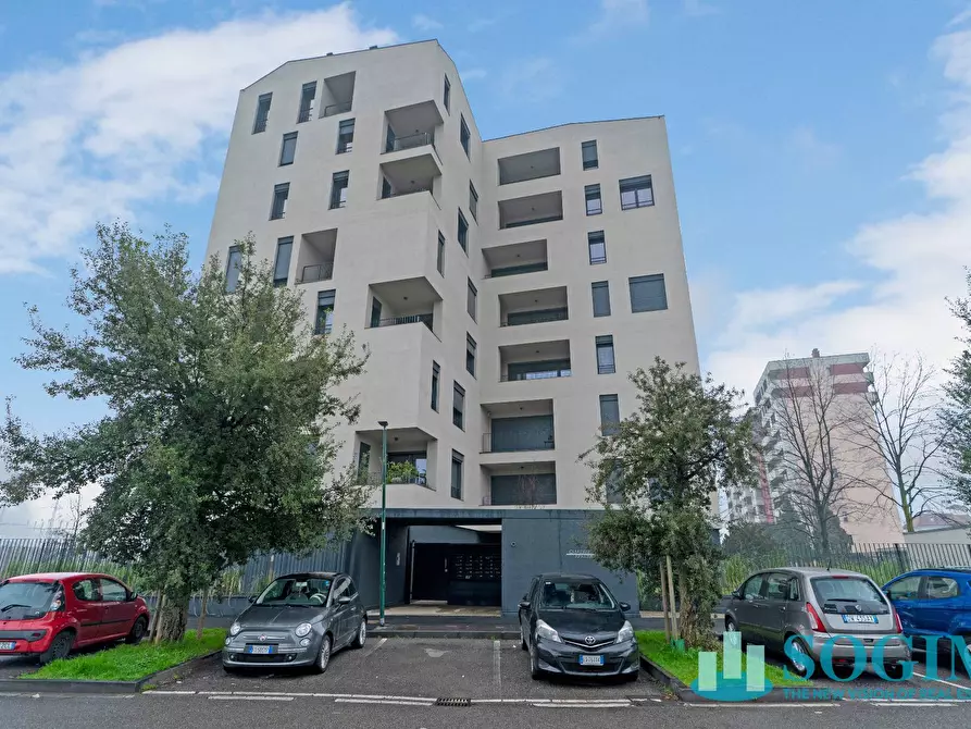 Immagine 25 di Attico in vendita  in Via Ivano Barberini a Sesto San Giovanni