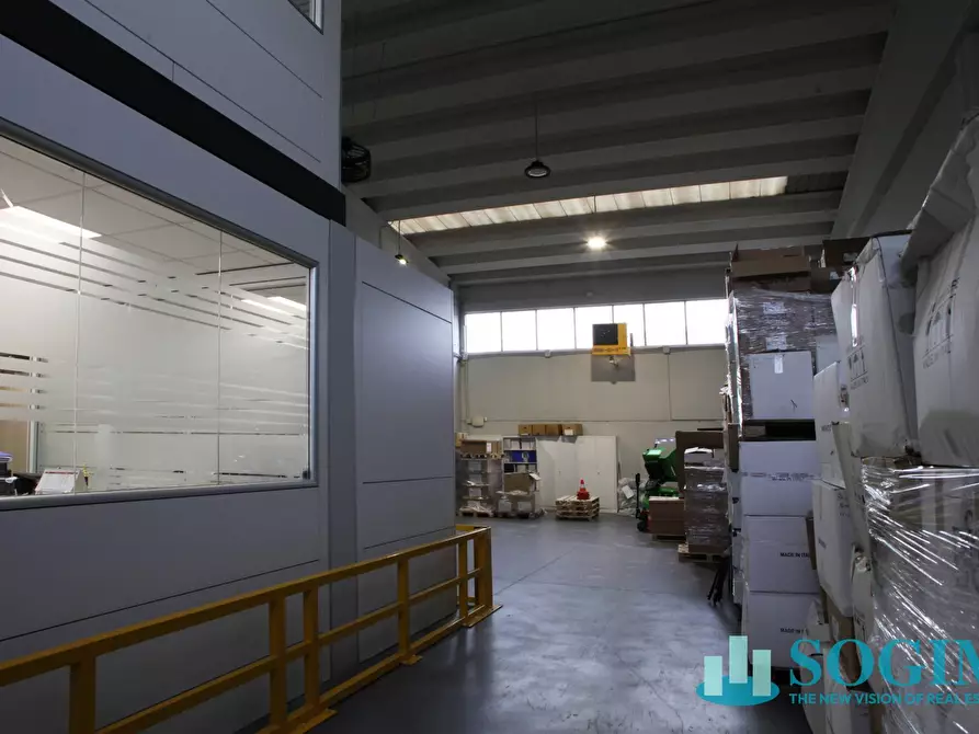 Immagine 8 di Capannone industriale in vendita  in via della pace a San Giuliano Milanese