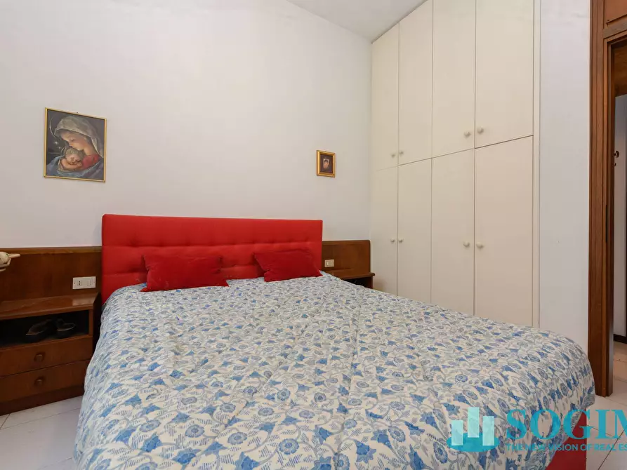 Immagine 14 di Appartamento in vendita  in via spiaggia d'oro a Salò