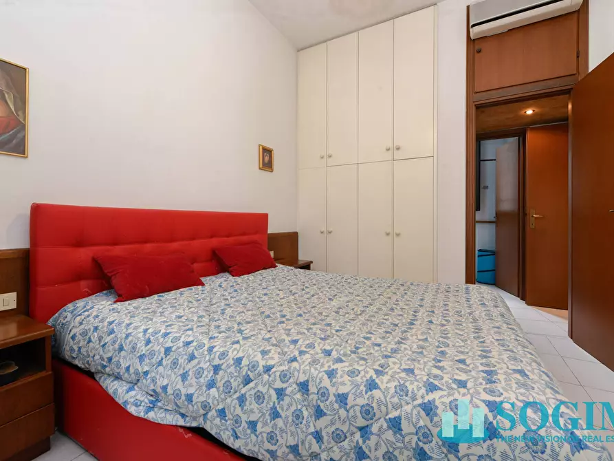 Immagine 15 di Appartamento in vendita  in via spiaggia d'oro a Salò