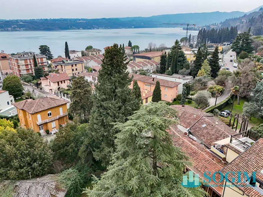 Immagine 22 di Appartamento in vendita  in via spiaggia d'oro a Salò