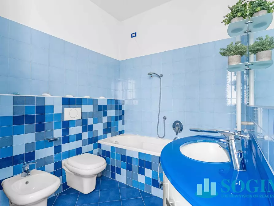 Immagine 26 di Appartamento in vendita  in Via Corridoni a Sesto San Giovanni