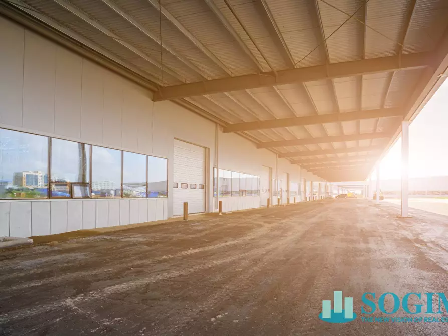 Immagine 18 di Capannone industriale in affitto  a Lodi