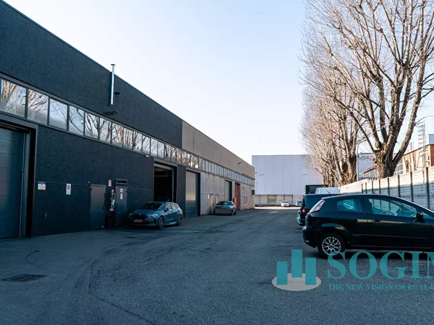 Immagine 20 di Ufficio in affitto  in Viale Valtellina a Cinisello Balsamo