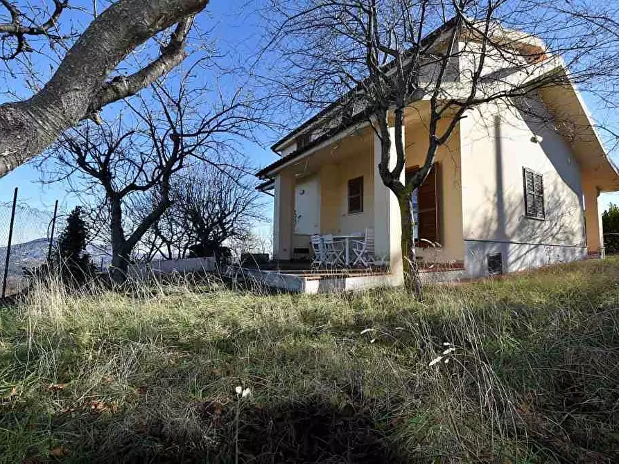 Immagine 1 di Casa indipendente in vendita  in roccafluvione a Roccafluvione