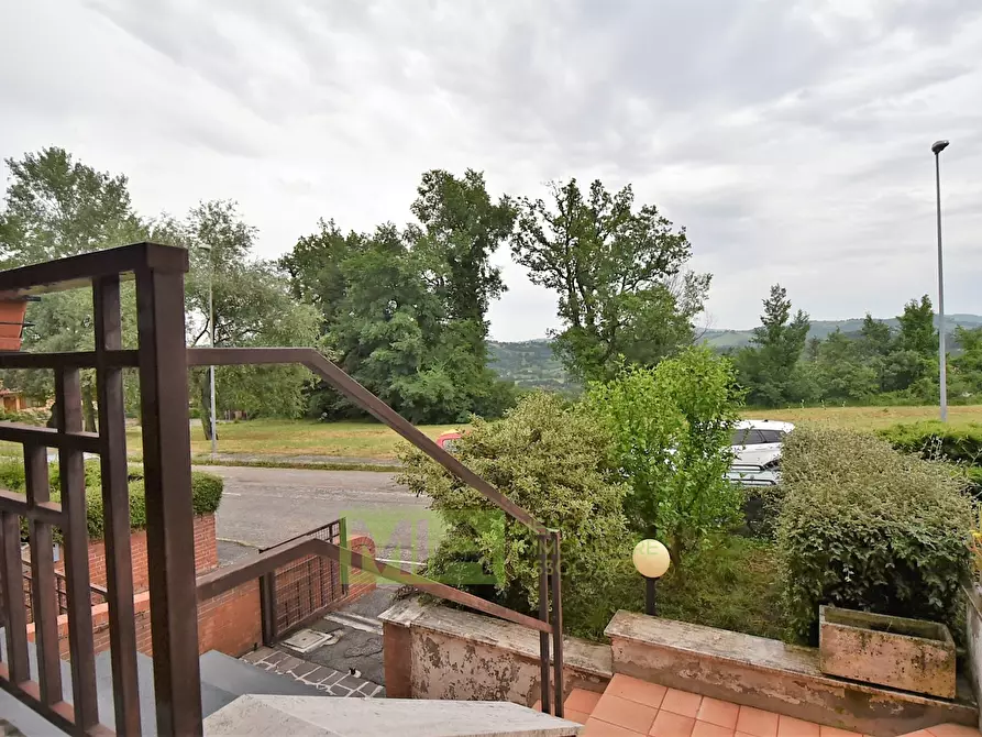 Immagine 23 di Appartamento in vendita  in sarnano a Sarnano