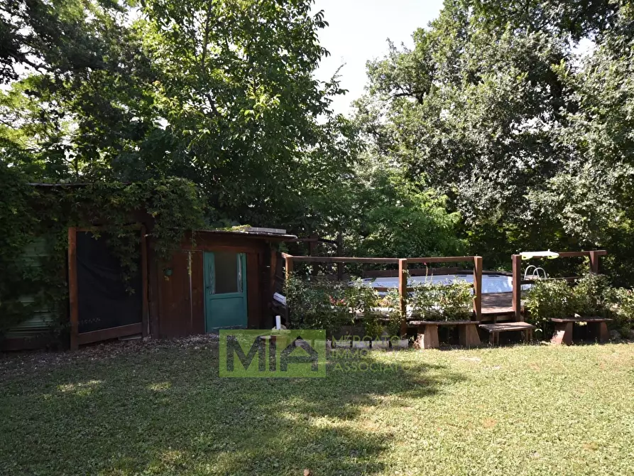 Immagine 23 di Casa indipendente in vendita  in villa botundoli a Amandola