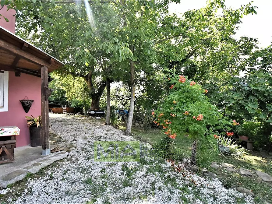 Immagine 20 di Casa indipendente in vendita  in villa botundoli a Amandola