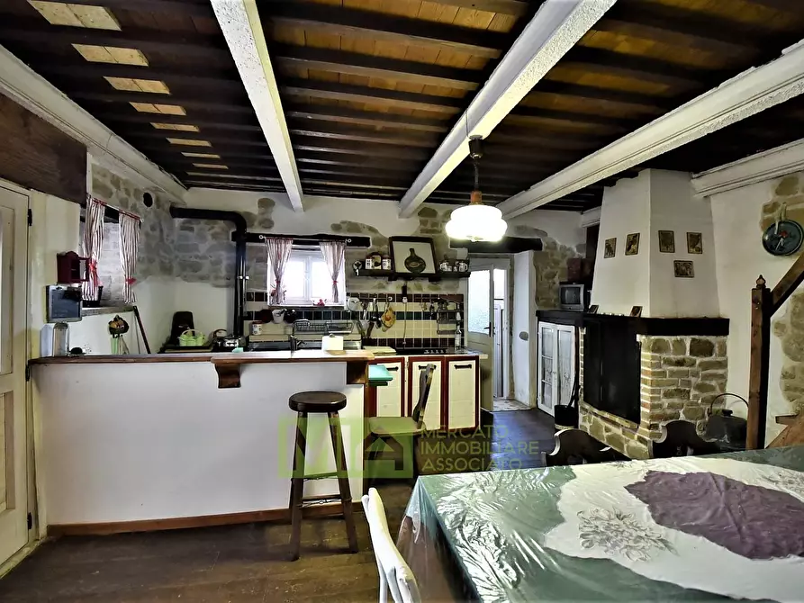 Immagine 4 di Casa indipendente in vendita  in villa botundoli a Amandola