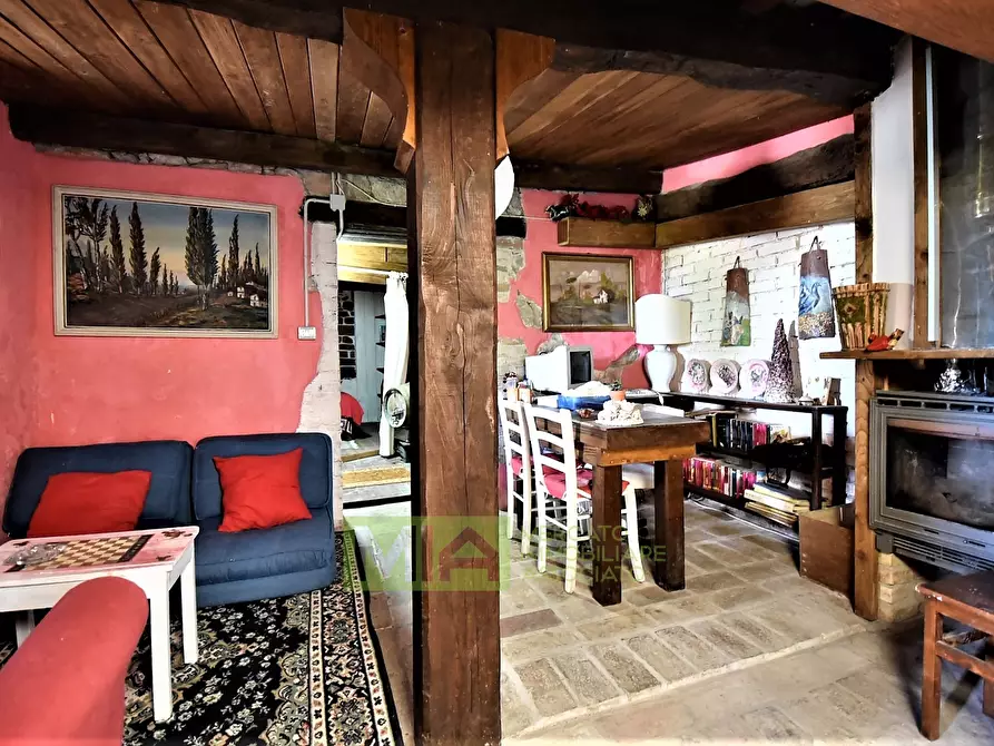 Immagine 7 di Casa indipendente in vendita  in villa botundoli a Amandola