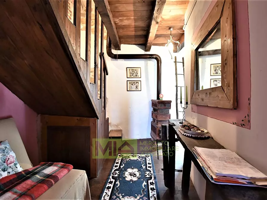 Immagine 12 di Casa indipendente in vendita  in villa botundoli a Amandola