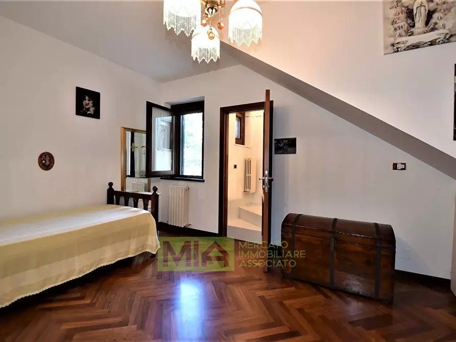 Immagine 30 di Villa in vendita  in CASA TASSO a Amandola