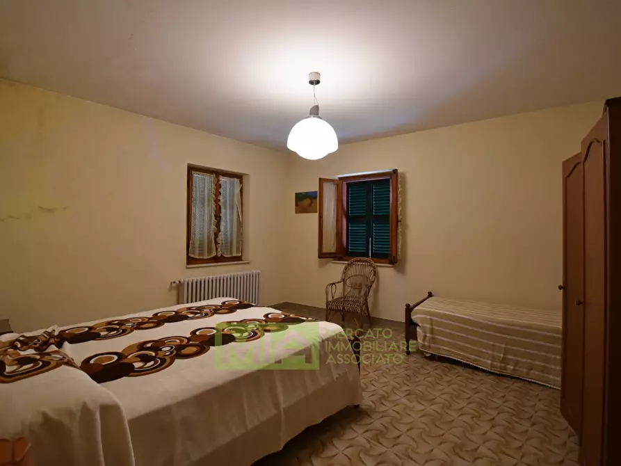 Immagine 22 di Casa indipendente in vendita  in villa garulla inferiore a Amandola