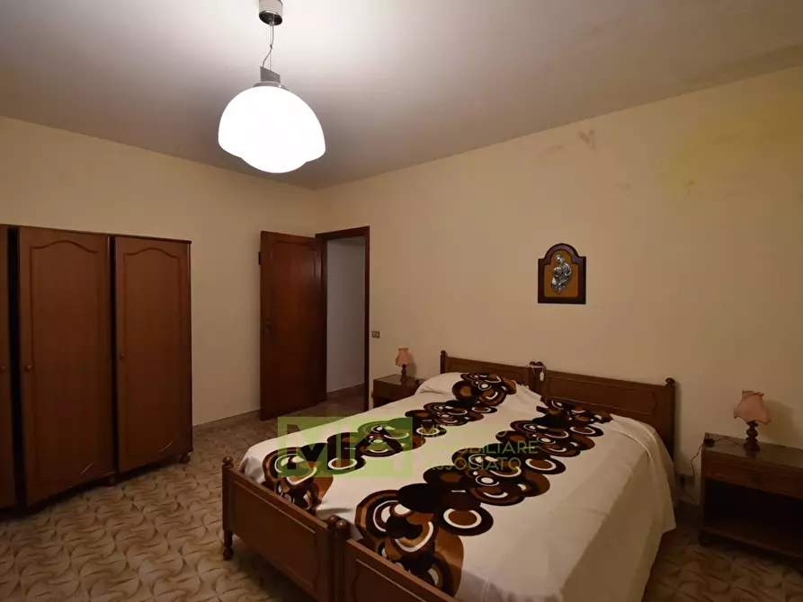Immagine 23 di Casa indipendente in vendita  in villa garulla inferiore a Amandola