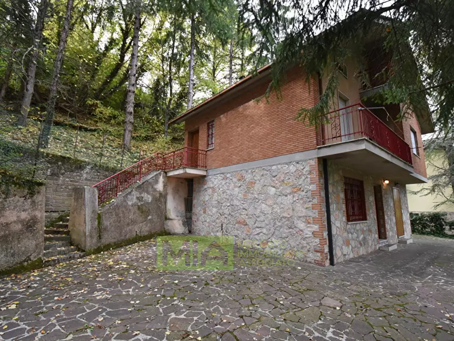 Immagine 26 di Casa indipendente in vendita  in via f. durante a Montefortino