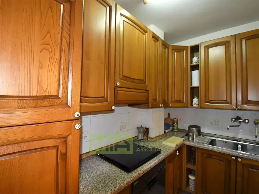 Immagine 5 di Appartamento in vendita  in villa salvi a Amandola