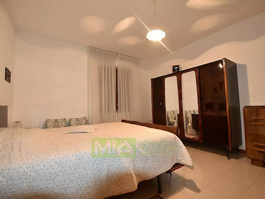 Immagine 9 di Appartamento in vendita  in villa salvi a Amandola