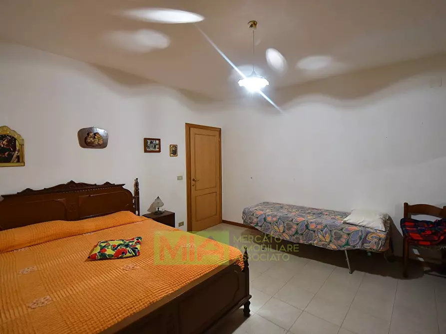 Immagine 10 di Appartamento in vendita  in villa salvi a Amandola