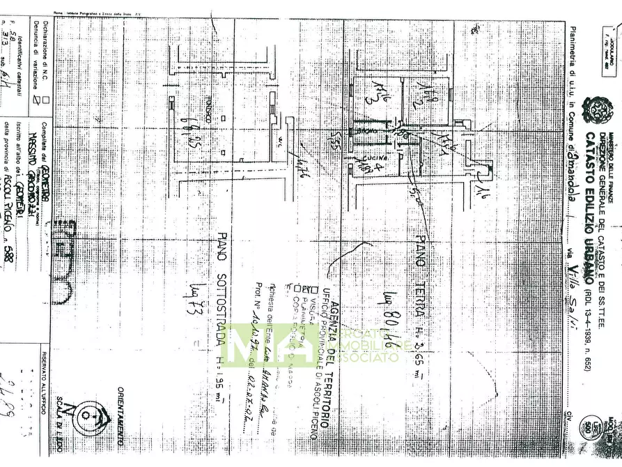 Immagine 22 di Appartamento in vendita  in villa salvi a Amandola