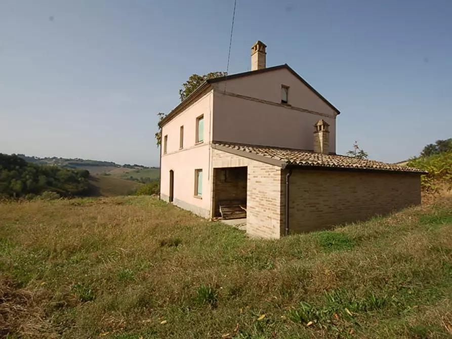 Immagine 1 di Rustico / casale in vendita  a Montottone