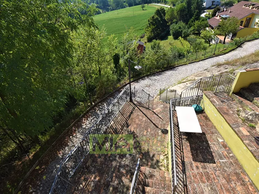 Immagine 25 di Casa indipendente in vendita  in Contrada Migliarucci a Sarnano