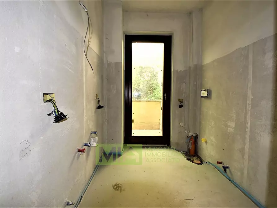 Immagine 11 di Appartamento in vendita  a Amandola