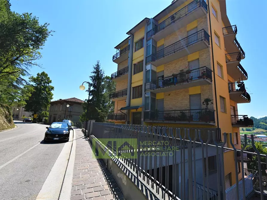 Immagine 2 di Appartamento in vendita  in via Fabio Filzi a Amandola