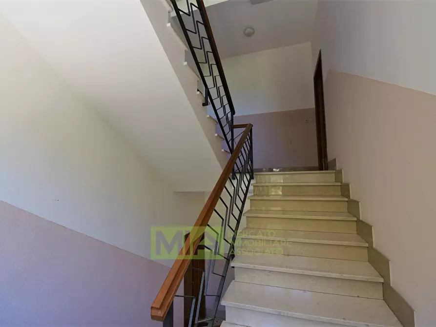 Immagine 22 di Appartamento in vendita  in via Fabio Filzi a Amandola