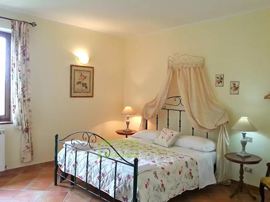 Immagine 19 di Rustico / casale in vendita  in VILLA VIDONI a Amandola