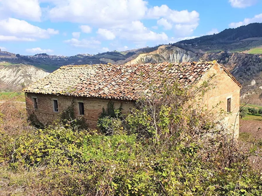 Immagine 1 di Rustico / casale in vendita  in loc. Ripaberarda a Castignano