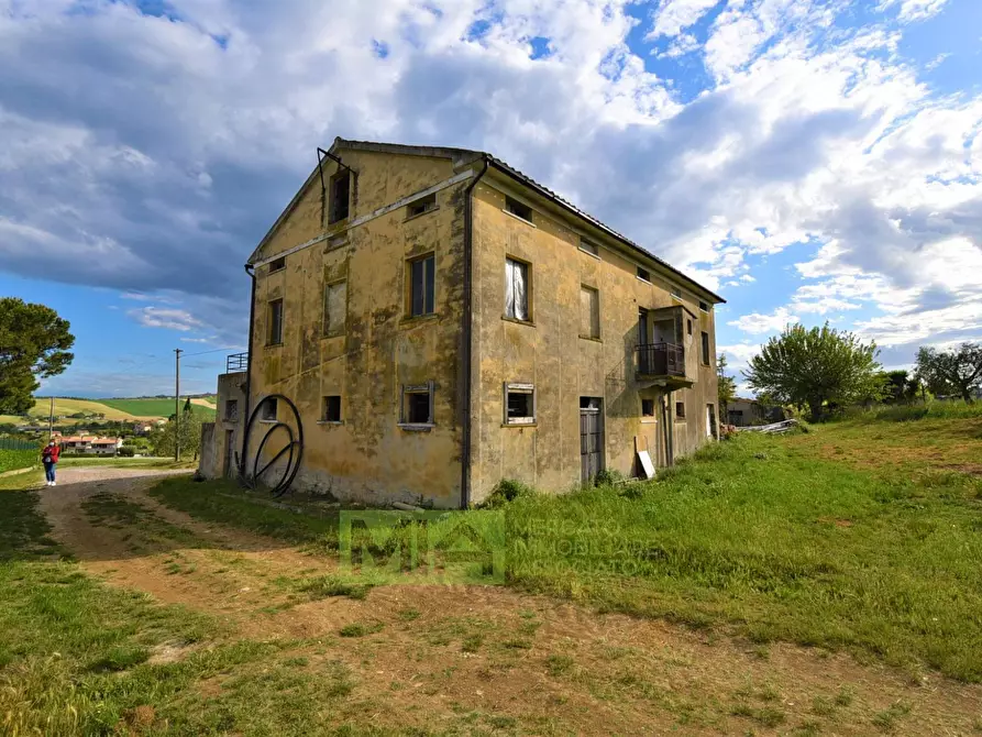 Immagine 4 di Rustico / casale in vendita  in Strada Piannenza a Sant'elpidio A Mare