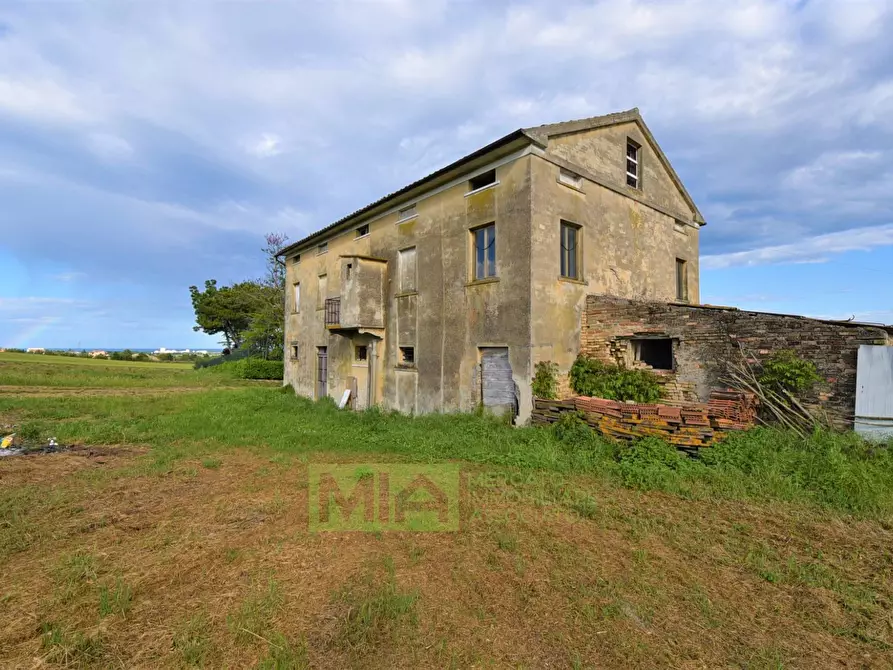 Immagine 6 di Rustico / casale in vendita  in Strada Piannenza a Sant'elpidio A Mare