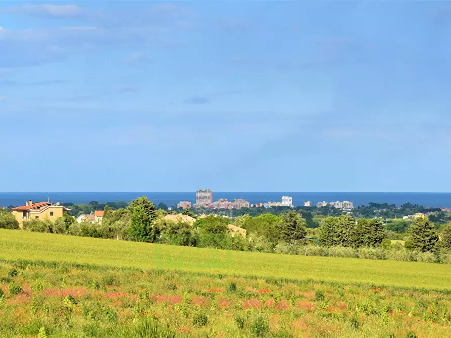 Immagine 11 di Rustico / casale in vendita  in Strada Piannenza a Sant'elpidio A Mare