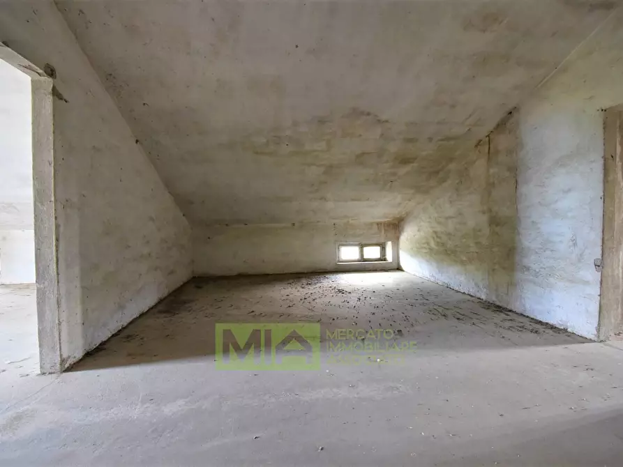 Immagine 29 di Rustico / casale in vendita  in Strada Piannenza a Sant'elpidio A Mare