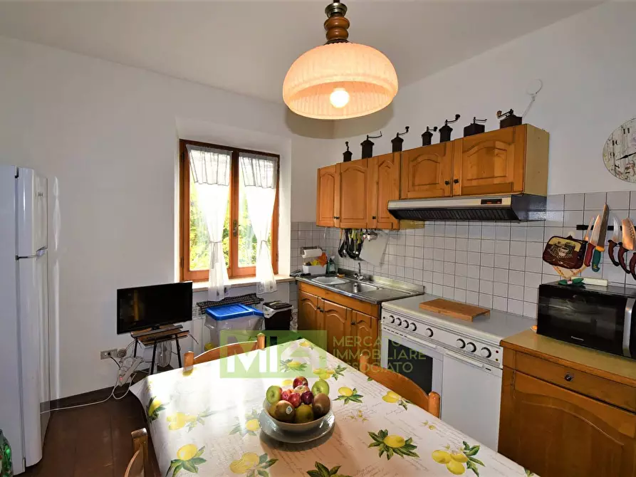 Immagine 3 di Villa in vendita  in Loc. Montazzolino a Montefortino