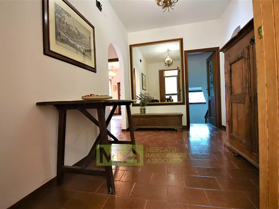 Immagine 21 di Villa in vendita  in Loc. Montazzolino a Montefortino