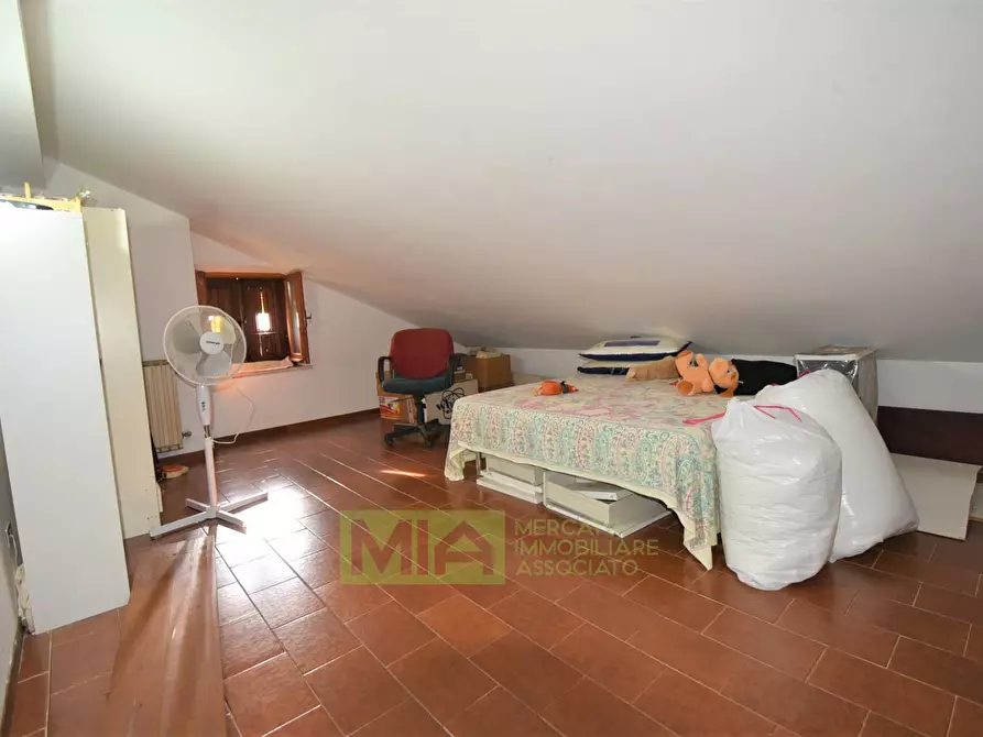 Immagine 27 di Villa in vendita  in Loc. Montazzolino a Montefortino