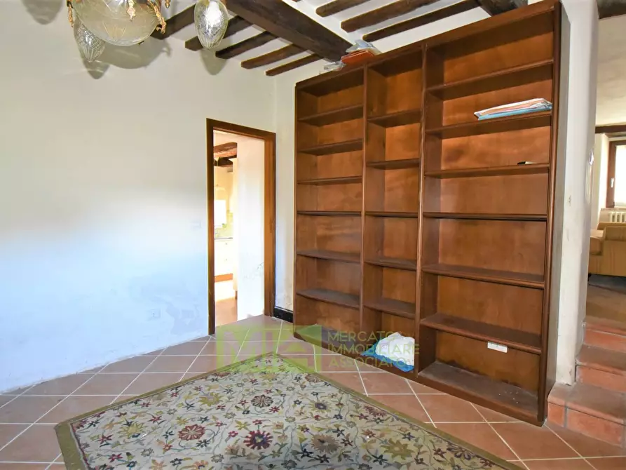 Immagine 23 di Rustico / casale in vendita  in C.DA VALLE a Gualdo